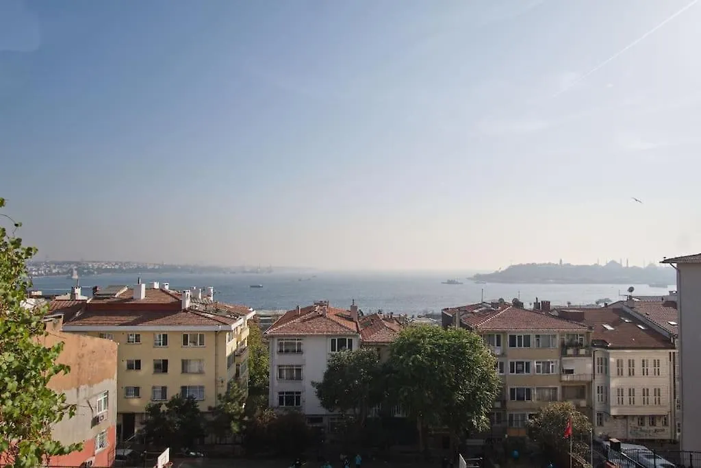 Central Apartment-Large Balcony With View Istanbul 0*,