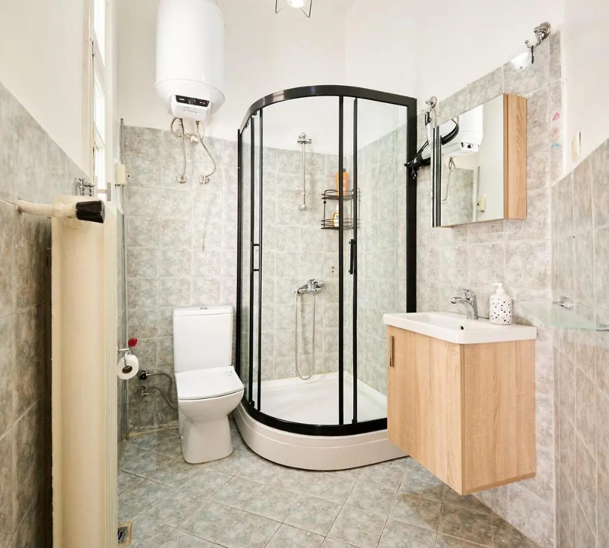 Apartment Central Apartment-Large Balcony With View Istanbul